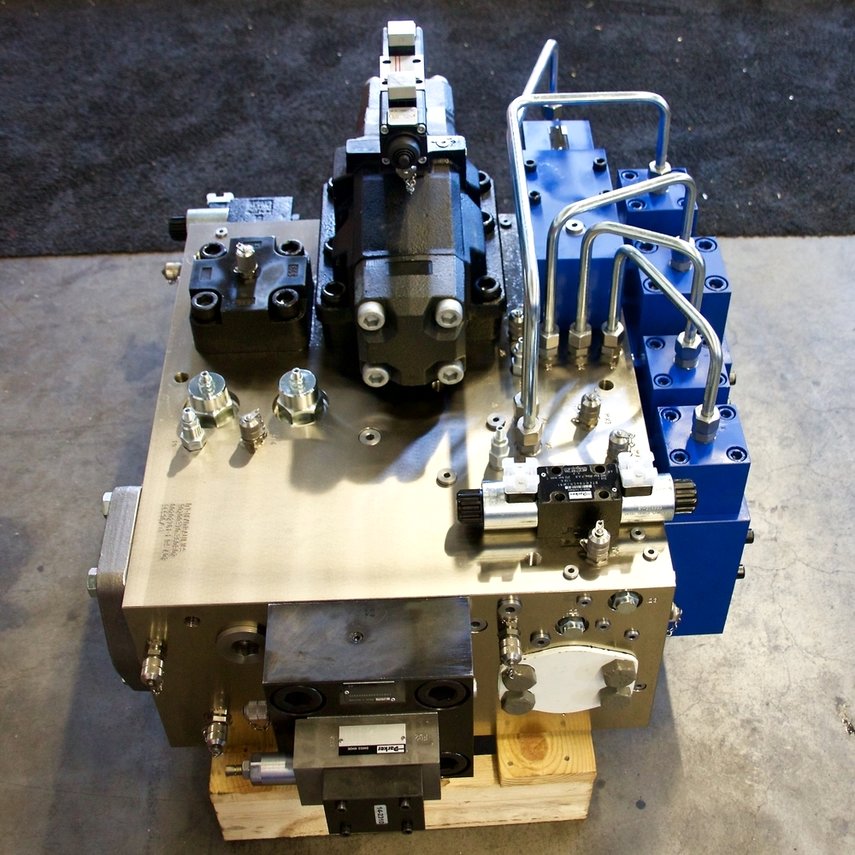 DT Hydraulics Specialist in hydraulische aandrijvingen.